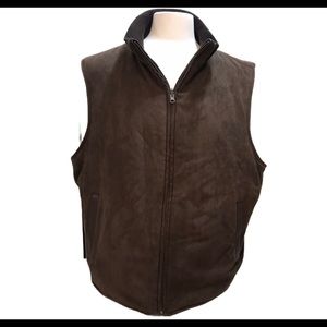 Men’s full zip vest size XL. Daniele CREMIEUX